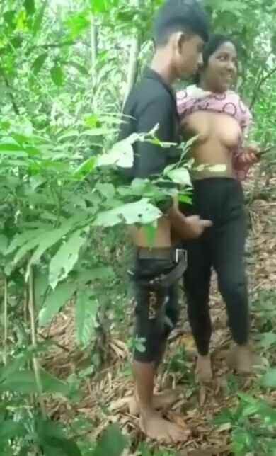 390px x 644px - xxx in village girl indian fucking young boy in jungle mms - panu