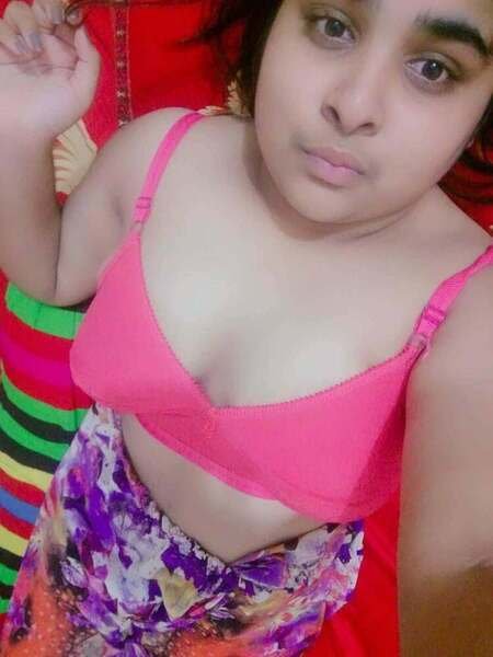 Super cute desi girl pics of tits full nude pics collection (3)