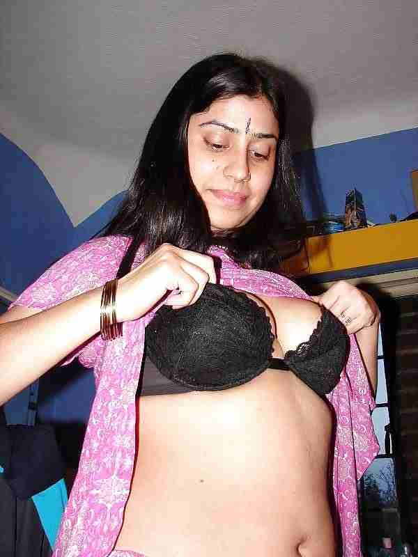 Super hottest bhabi sexy nudes full nude pics collection (1)