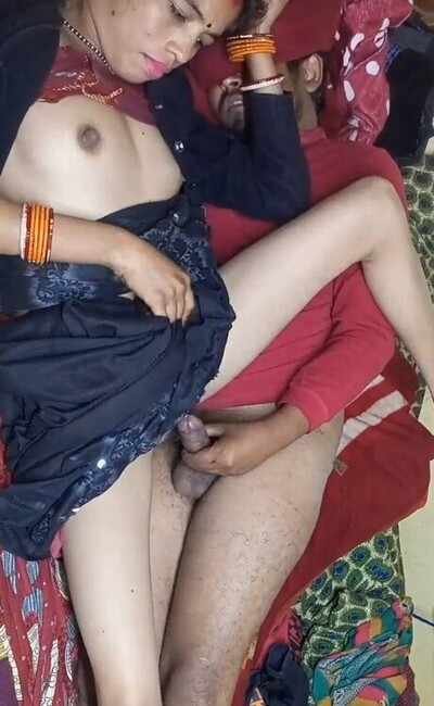 Sexy beautiful xxx dehati bhabhi hard fucking devar mms HD