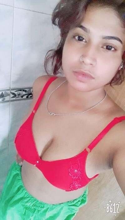 Super hot desi girl pics of tits all nude pics collection (3)