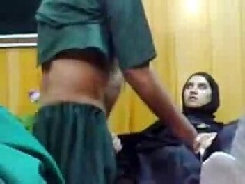 Paki-college-beauty-girl-pak-porn-videos-fucking-teacher-mms.jpg