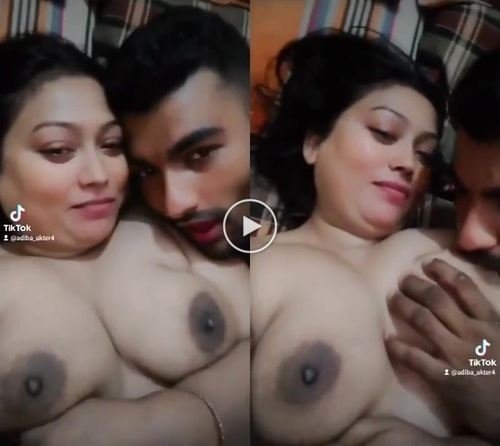 Beautiful-horny-xxx-x-bhabi-boobs-suck-bf-HD.jpg