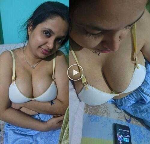 Super-hottest-bhabhi-bra-panty-sucking-bf-dick.jpg