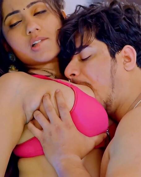 Hottest-big-boobs-bhabi-sex-ullu-bhabhi-ji-clip-HD.jpg