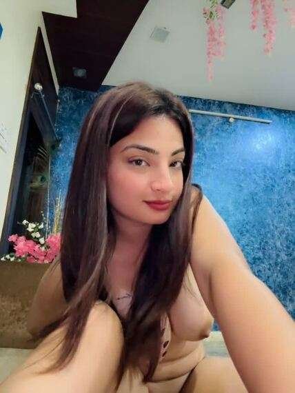 Pak-hottest-figure-cute-babe-www-pak-sex-com-live-fingering.jpg
